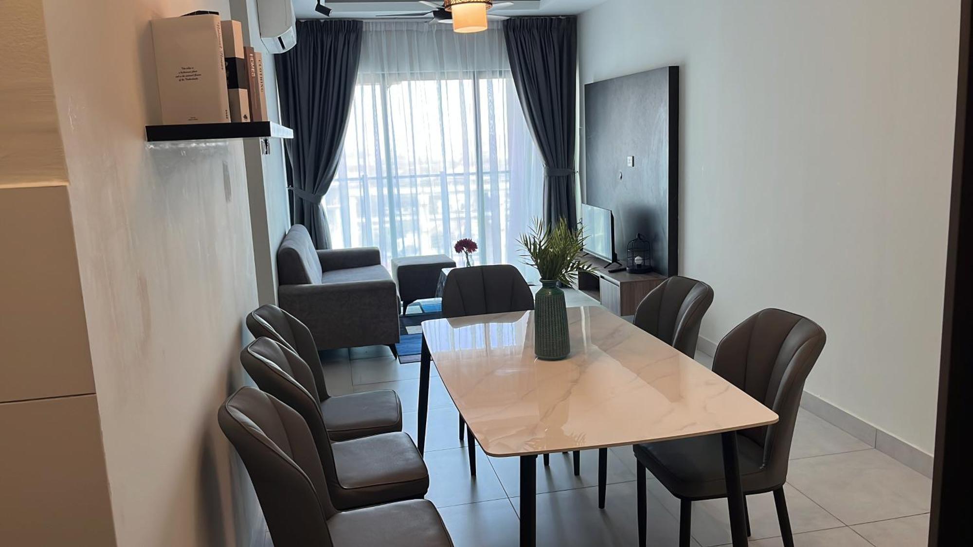 Pangsapuri Majestic Maxim 3br Luxury Family House Mrt Kuala Lumpur